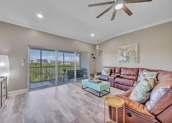 Perfect 2-bed 2-bath Townhome With 1390 Sq Ft And Garage By The Apartment