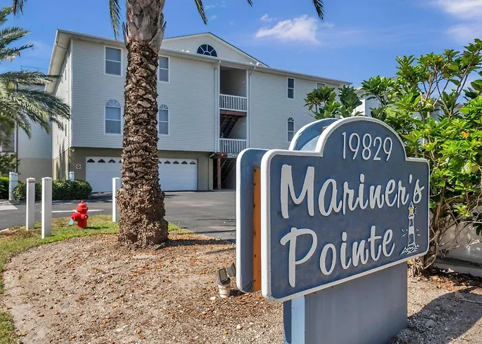 Perfect 2-bed 2-bath Townhome With 1390 Sq Ft And Garage By The * Clearwater Beach