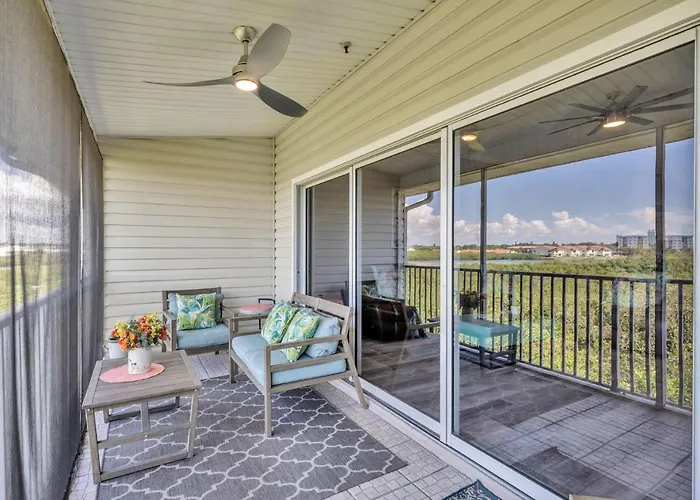 Perfect 2-bed 2-bath Townhome With 1390 Sq Ft And Garage By The * Clearwater Beach
